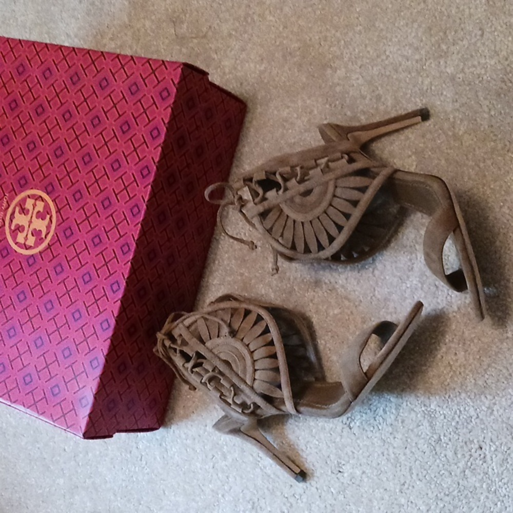 Tory Burch Leyla Lace Up Taupe Stiletto Heels Sz 6